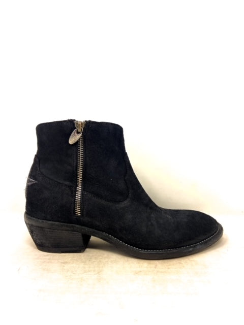 ZIPPY ANKLE BOOT