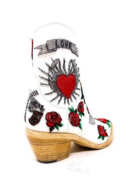 ANKLE BOOT LOVE