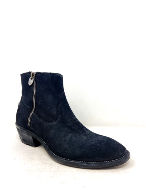 ZIPPY ANKLE BOOT