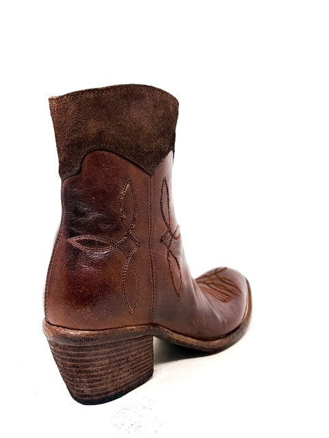 ANKLE BOOT STAR