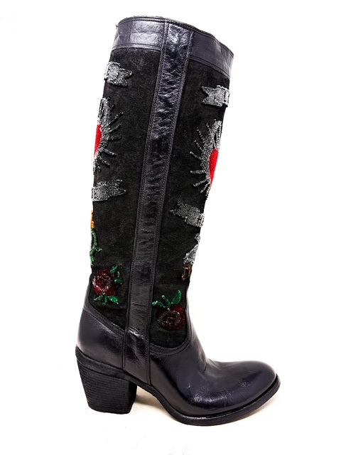 BOOT LOVE