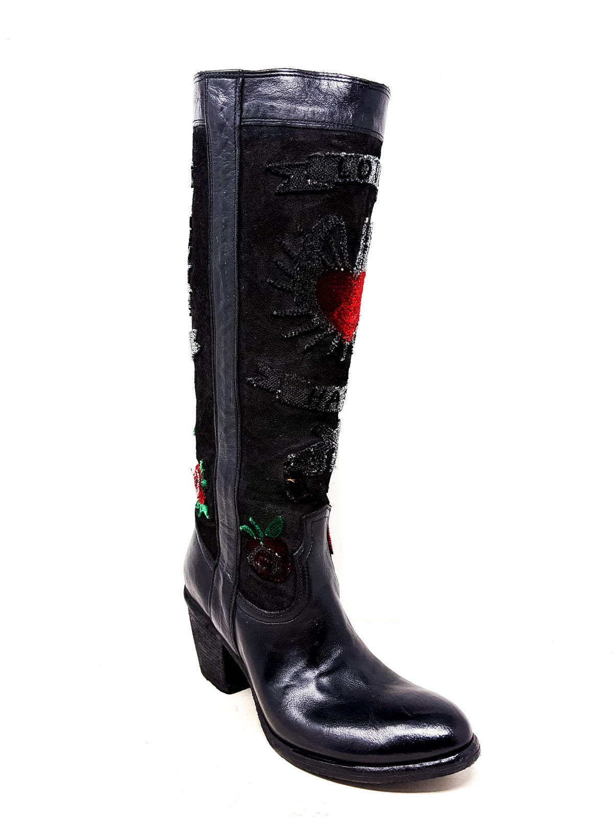 BOOT LOVE