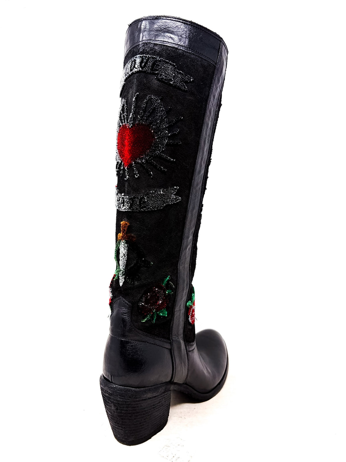 BOOT LOVE